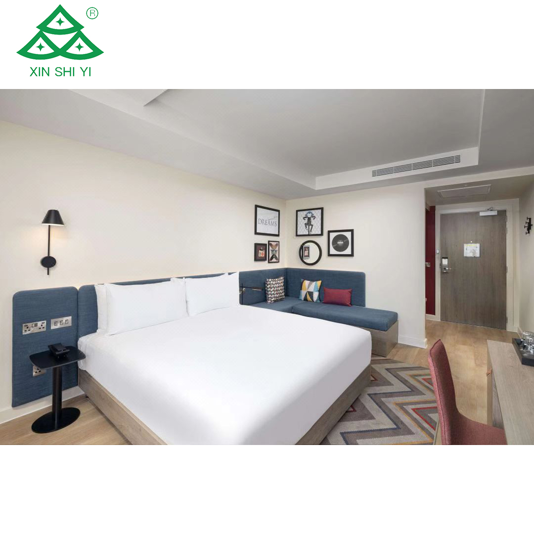 Hampton Hotel by Hilton Bedroom Set